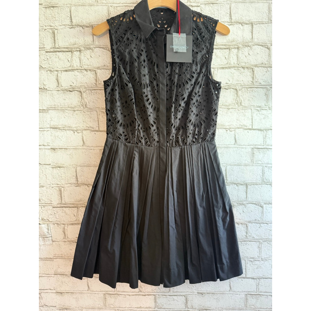 NWT black Cynthia Rowley sleeveless eyelet pleated dress size 4